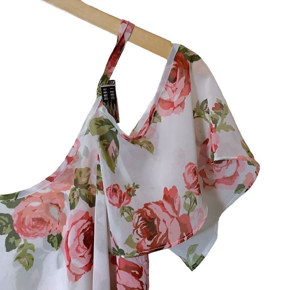Show Me Your Mumu Romance R￼uffle Top - Picture 3 of 7